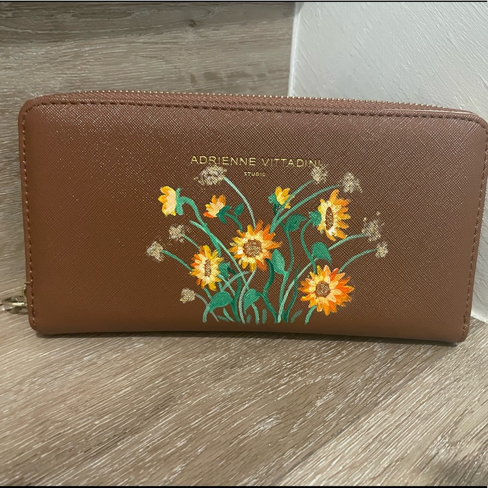 Adrienne Vittadini Wallet